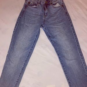 Mom jeans